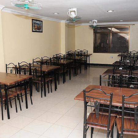 Safari Inn Dar es Salaam Exteriör bild